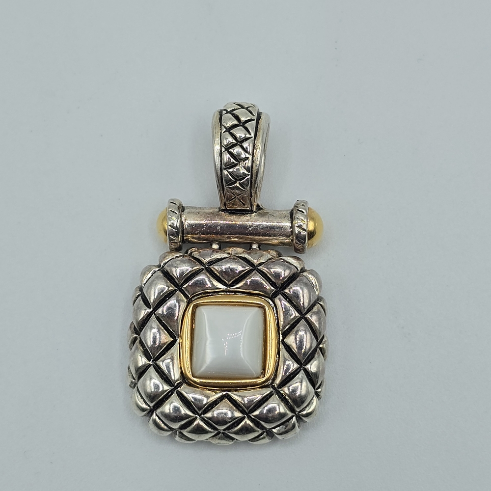 Premier Designs Silver Tone 2" Statement Quilted Pendant White Cat's Eye Accent